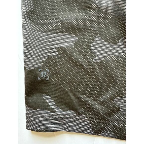 Lululemon T.H.E. Short 9" *Linerless Mens L Variegated Mesh Camo Max Dark Olive - Picture 11 of 14